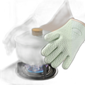 Kitchen Silicone Heatproof Glovesnon-Slip Heat-Resistant Baking Microwave Oven Silicone Glovesgloves Kalma Gloves Anti-Scalding Clip: Spruce Green 4-Piece Set